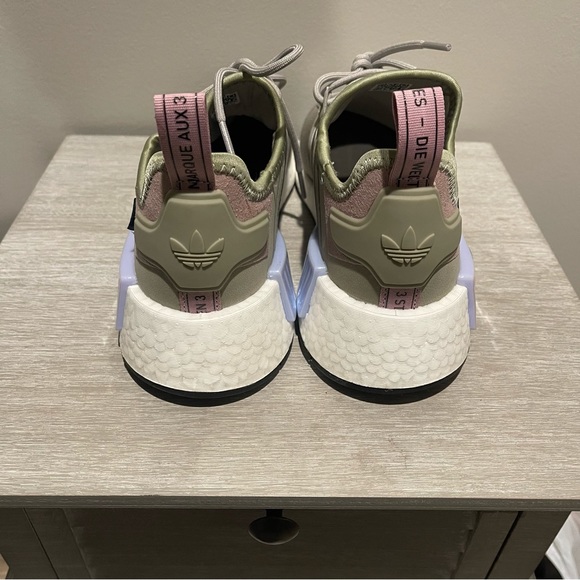 Adidas - NMD_R1 - Picture 4 of 5